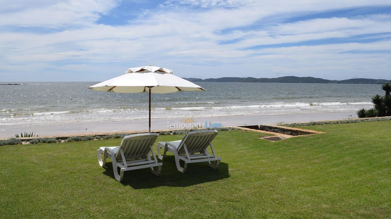 Casa para aluguel de temporada em Armação dos Búzios (Praia Rasa)