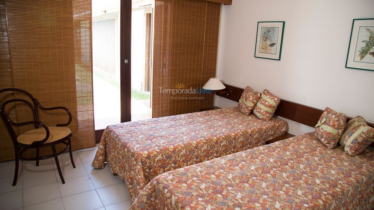 Casa para aluguel de temporada em Armação dos Búzios (Praia Rasa)
