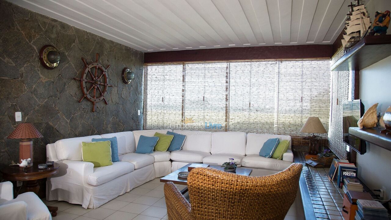 Casa para aluguel de temporada em Armação dos Búzios (Praia Rasa)