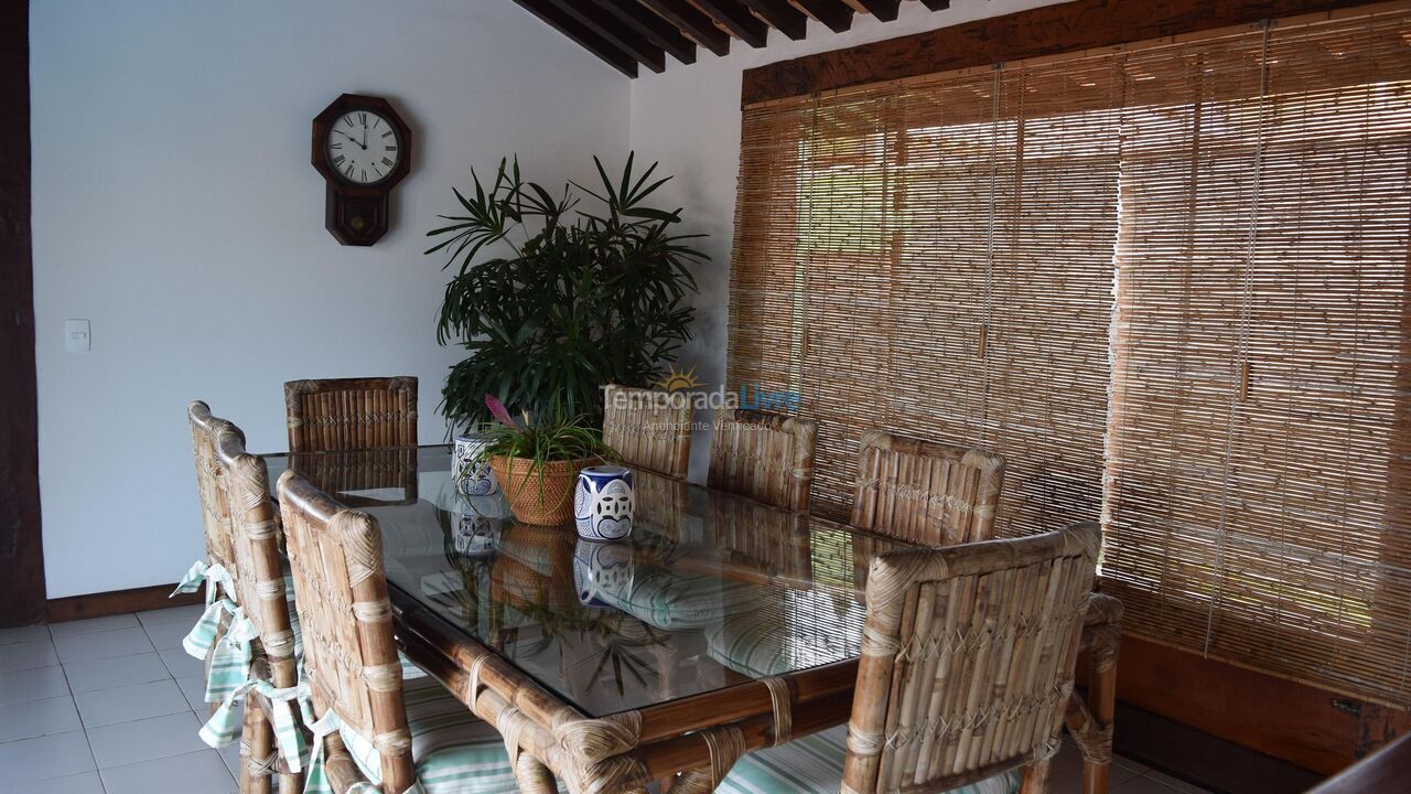 Casa para aluguel de temporada em Armação dos Búzios (Praia Rasa)