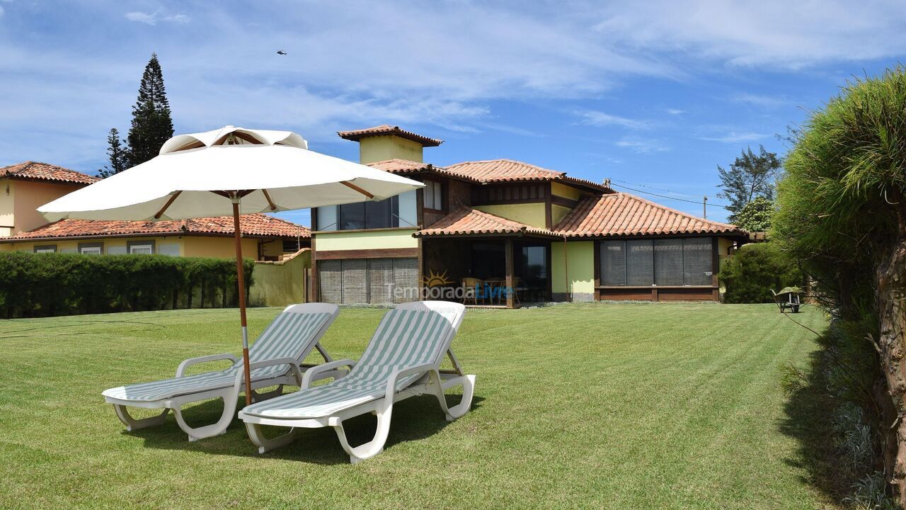 Casa para aluguel de temporada em Armação dos Búzios (Praia Rasa)