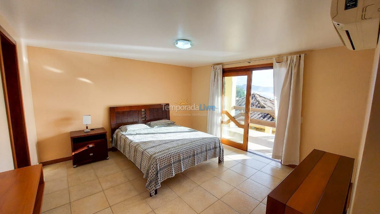 Casa para aluguel de temporada em Armação dos Búzios (Geribá)