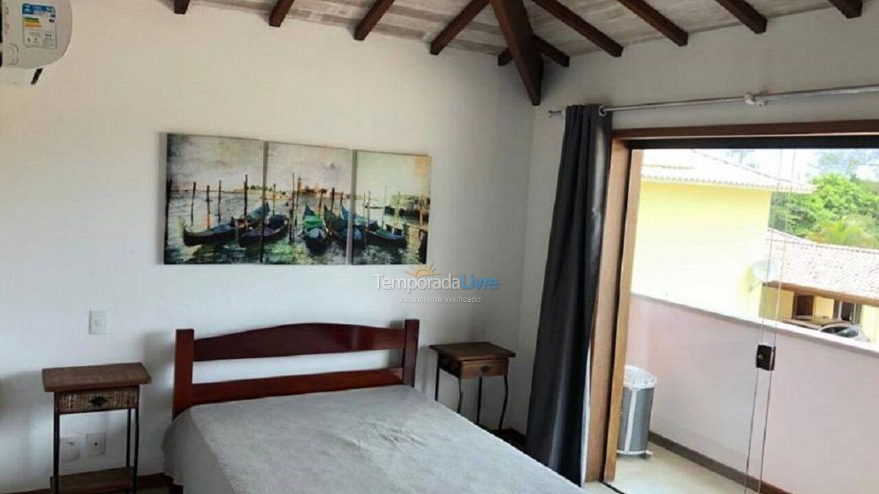 Casa para aluguel de temporada em Armação dos Búzios (Praia da Marina)