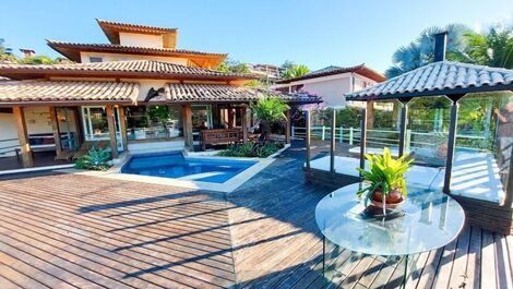 BEAUTIFUL CONDOMINIUM HOUSE WITH PRIVILEGED VIEW TO PRAIA DA...