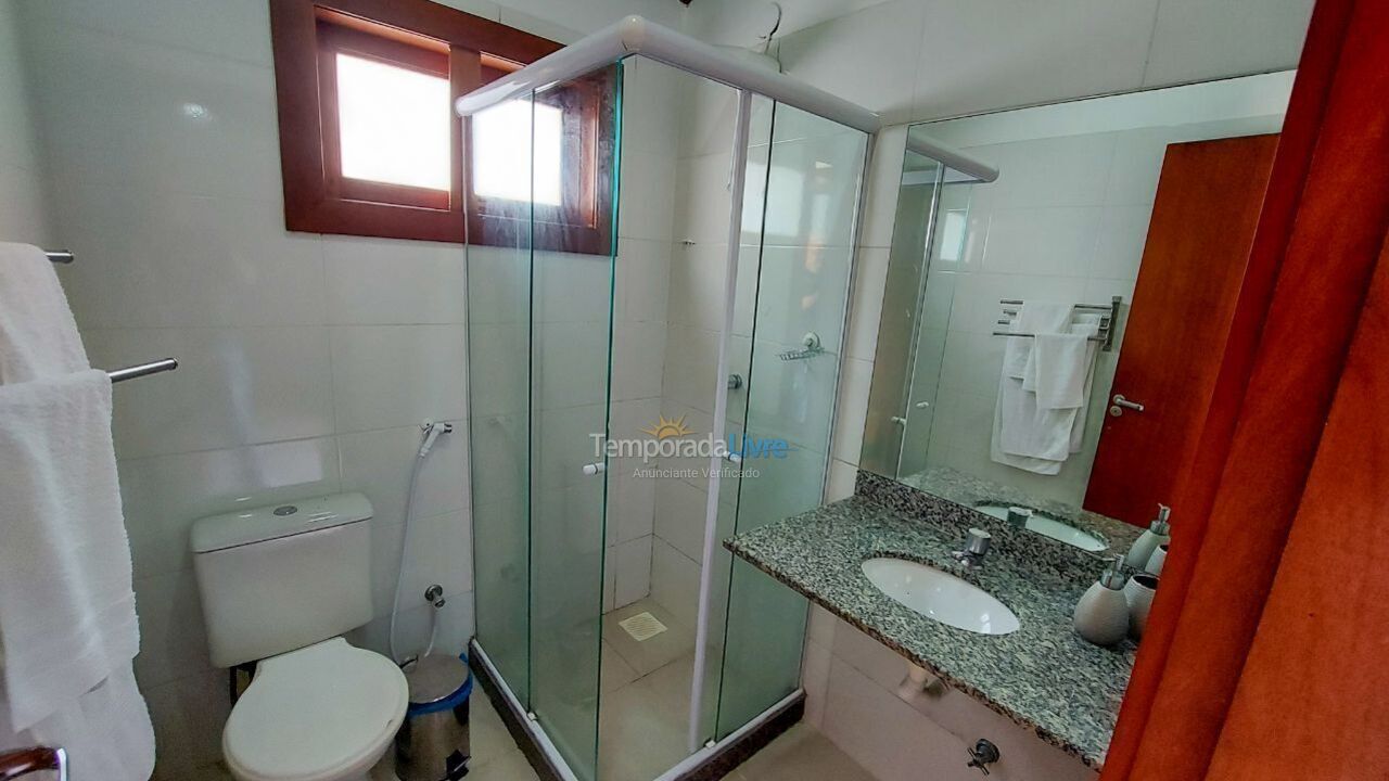 Casa para aluguel de temporada em Armação dos Búzios (Praia da Ferradura)