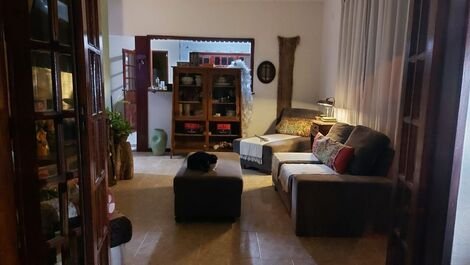 Casa Amarela com 6 quartos para 20 pessoas em Porto Seguro