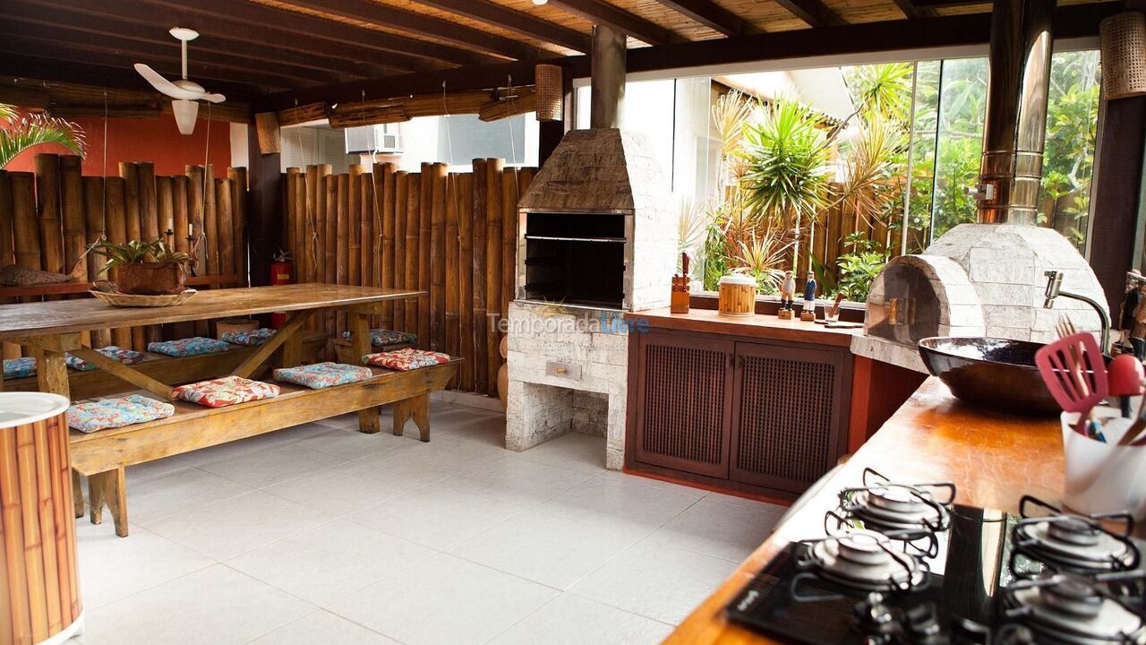 Casa para aluguel de temporada em Armação dos Búzios (Praia Rasa)