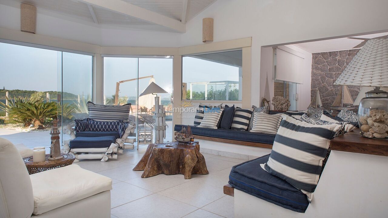 Casa para aluguel de temporada em Armação dos Búzios (Praia Rasa)