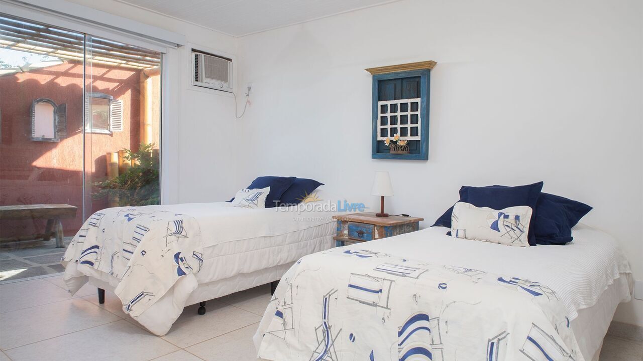 Casa para aluguel de temporada em Armação dos Búzios (Praia Rasa)