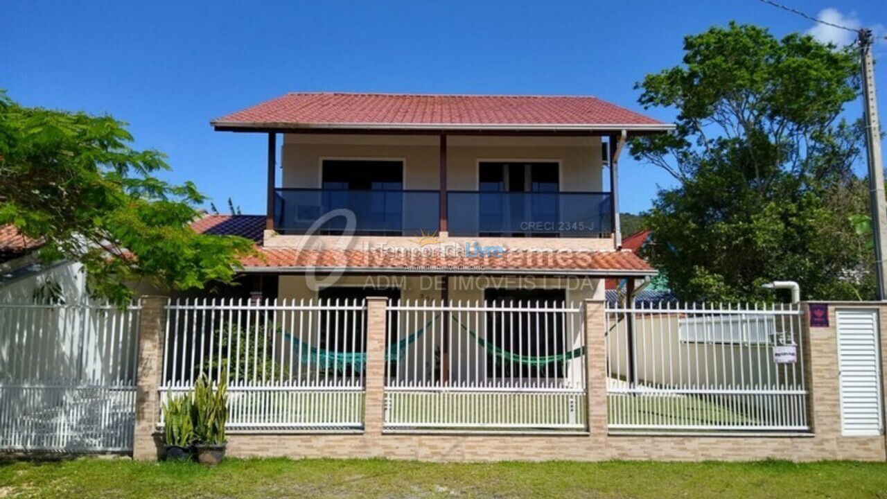 Casa para alquiler de vacaciones em Bombinhas (Mariscal)