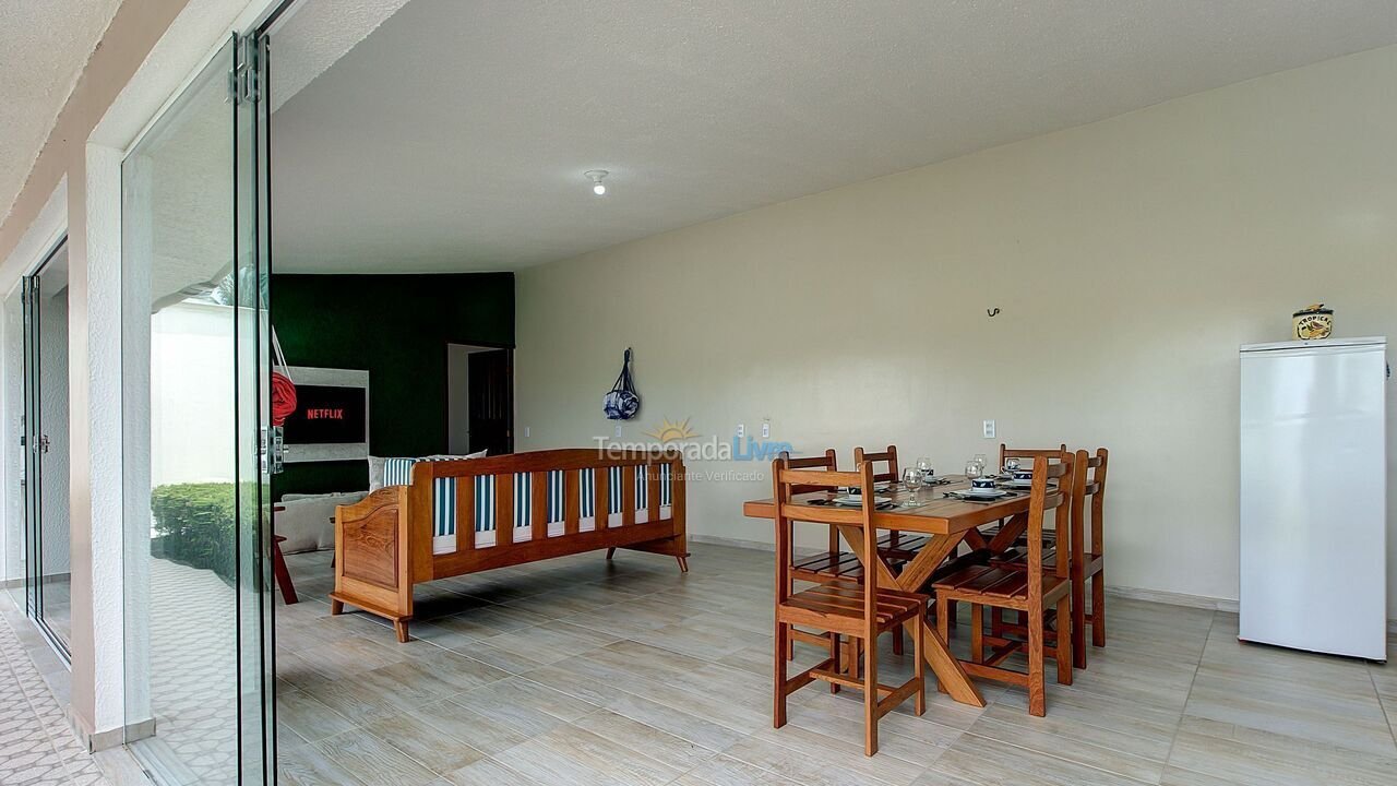 Casa para aluguel de temporada em Iguape (Ce Praia do Barro Preto)