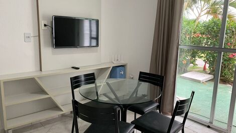 Hermoso apartamento de 1 dormitorio en condominio completo en Praia...
