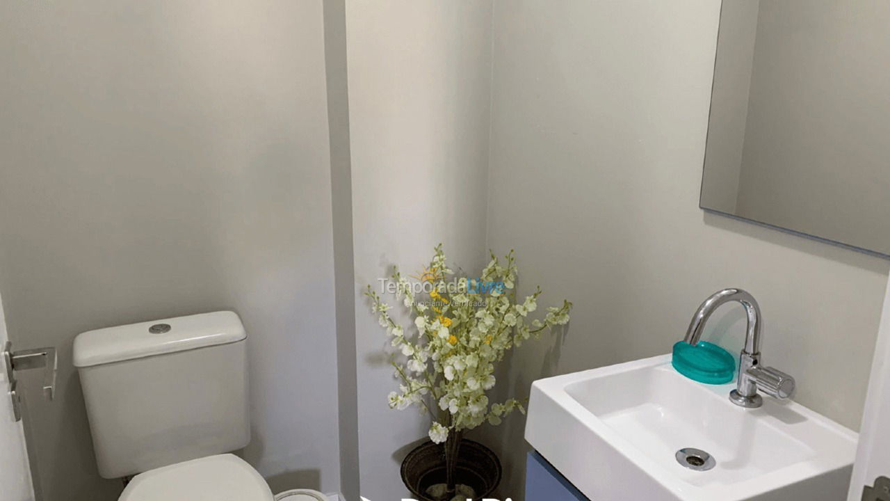 Apartment for vacation rental in Governador Celso Ramos (Palmas)