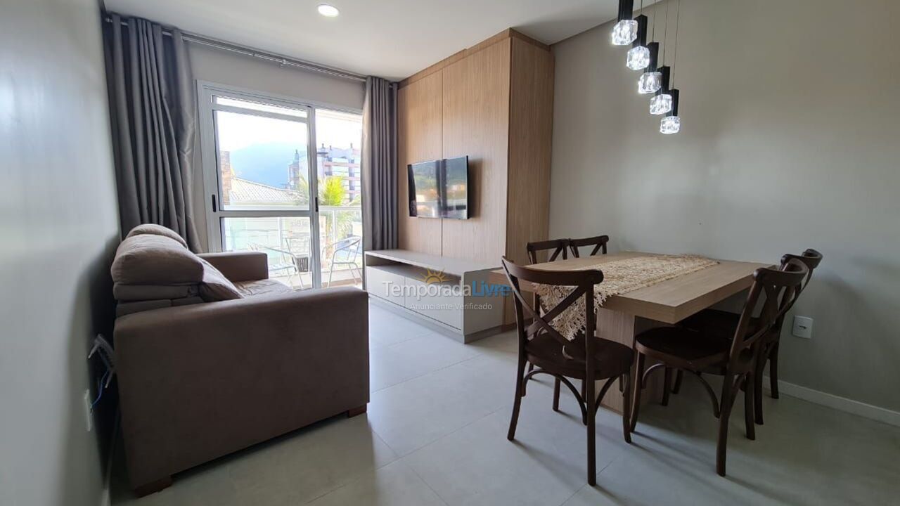 Apartamento para alquiler de vacaciones em Governador Celso Ramos (Palmas)