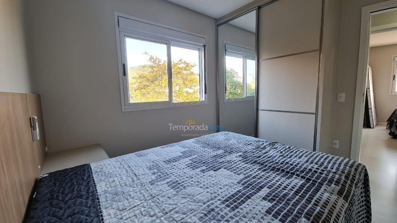 Apartamento para alquiler de vacaciones em Governador Celso Ramos (Palmas)