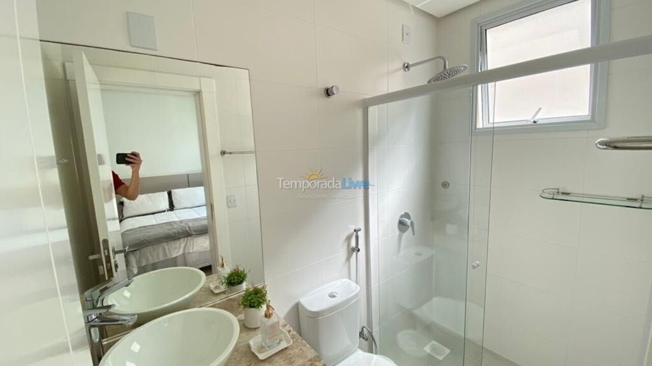 Apartment for vacation rental in Governador Celso Ramos (Palmas)
