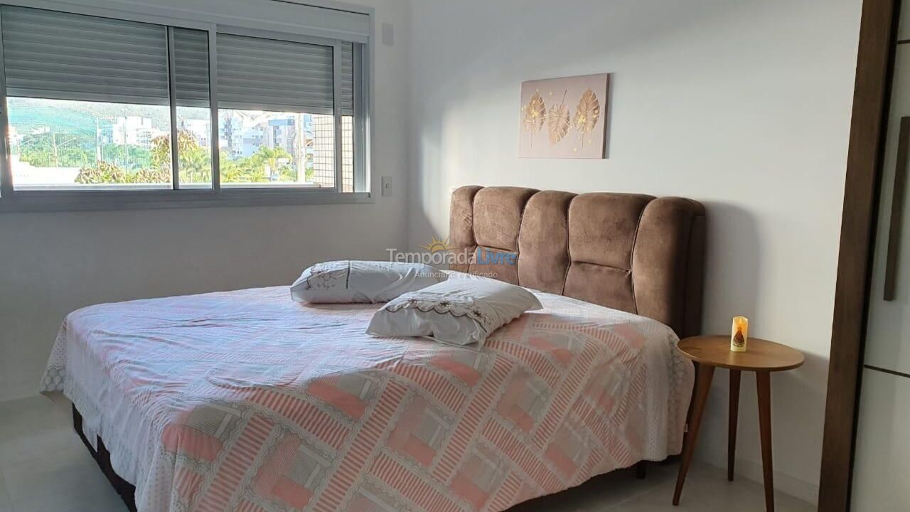 Apartment for vacation rental in Governador Celso Ramos (Palmas)