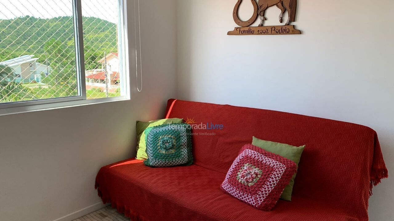 Apartment for vacation rental in Governador Celso Ramos (Palmas)