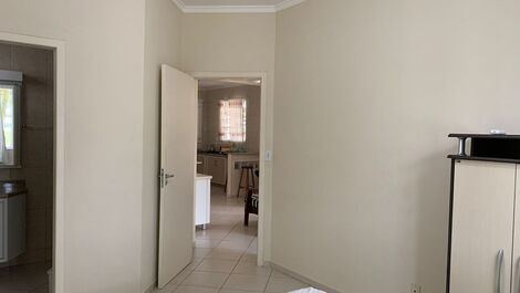 Beautiful holiday home 04 bedrooms and 01 suite in Praia de...