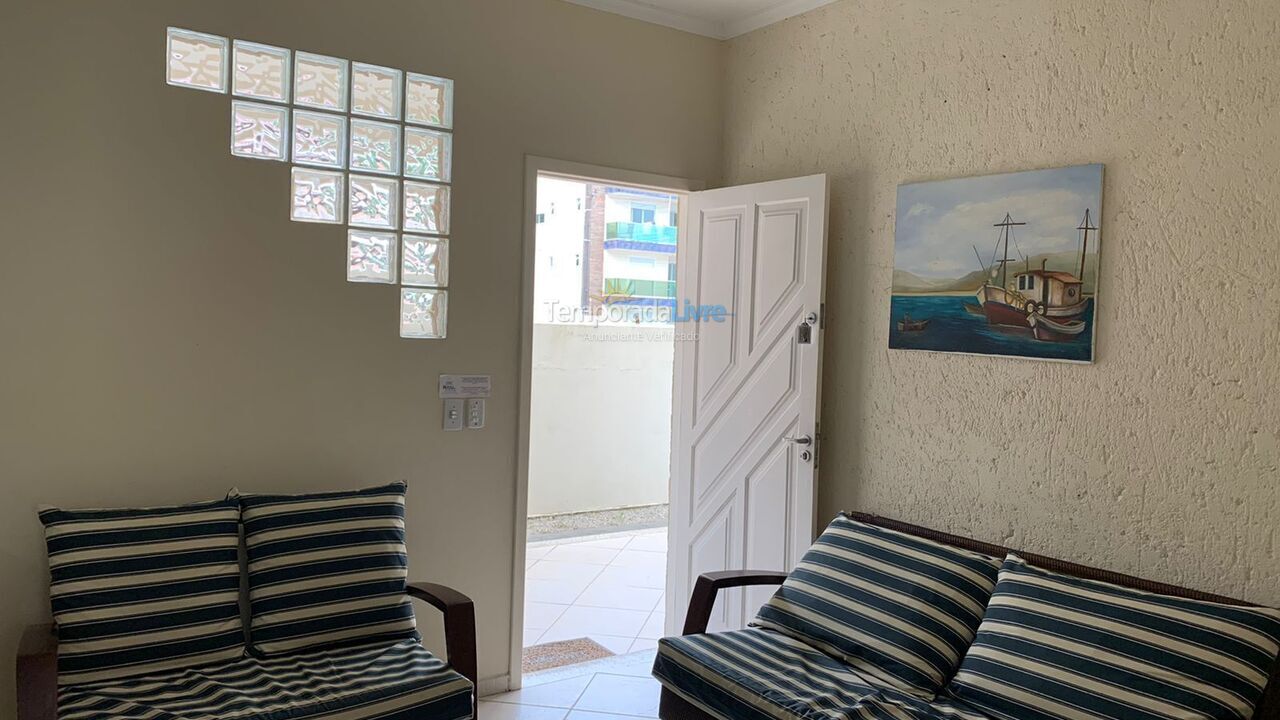 House for vacation rental in Governador Celso Ramos (Palmas)