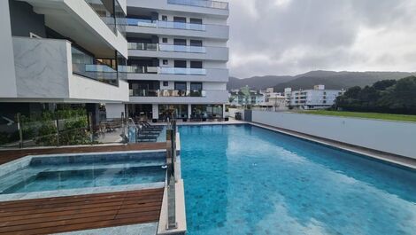 Apartamento para alugar em Gov. Celso Ramos - Palmas