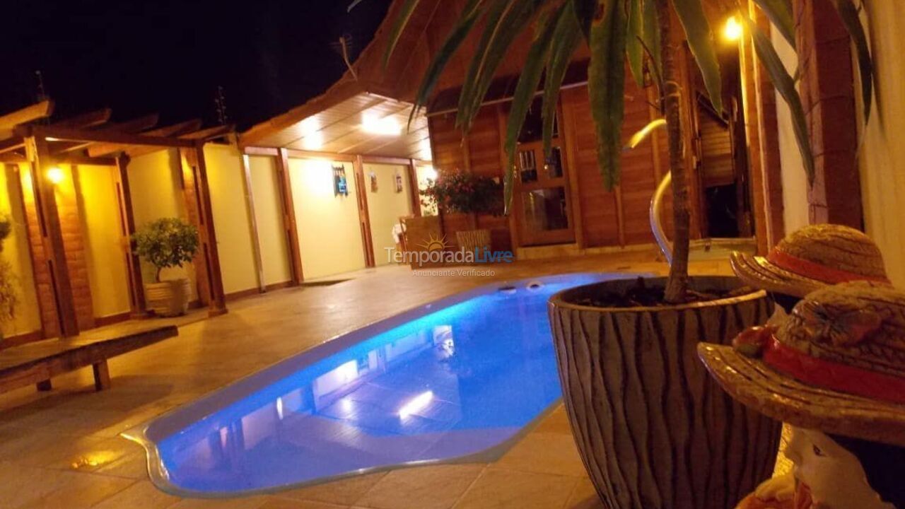 Casa para aluguel de temporada em Brotas (Jardim Paraiso)