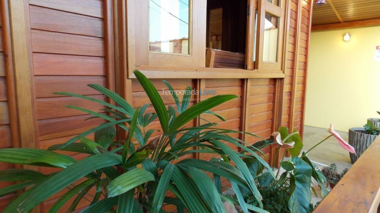 Casa para aluguel de temporada em Brotas (Jardim Paraiso)