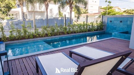 Lindo apartamento para férias 2 dormitórios sendo 1 suíte na Praia...
