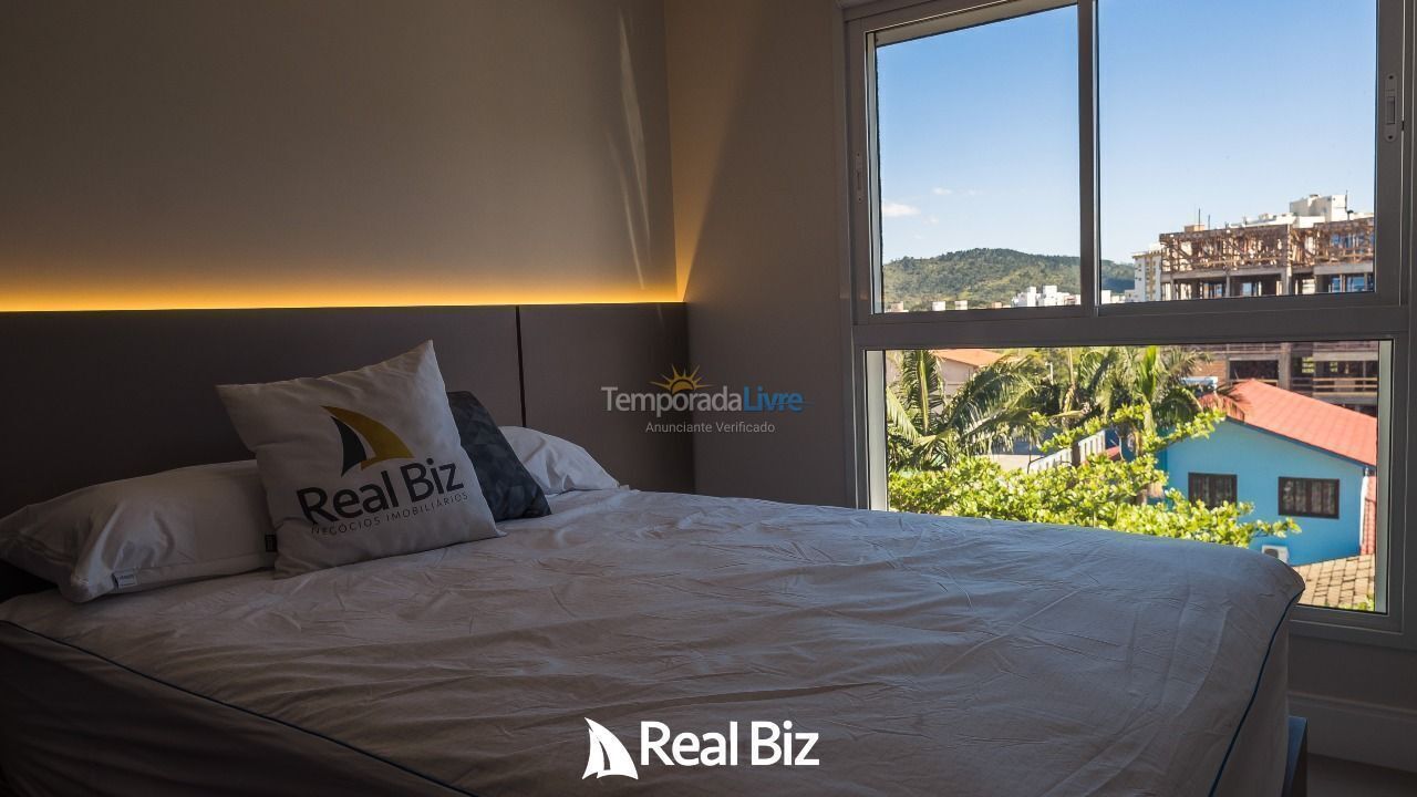 Apartamento para aluguel de temporada em Governador Celso Ramos (Palmas)