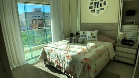 Hermosa casa de vacaciones de 4 dormitorios en Praia de Palmas / SC!