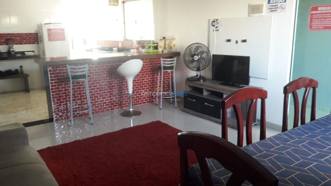 Casa para aluguel de temporada em Arraial do Cabo (Camboinhas)