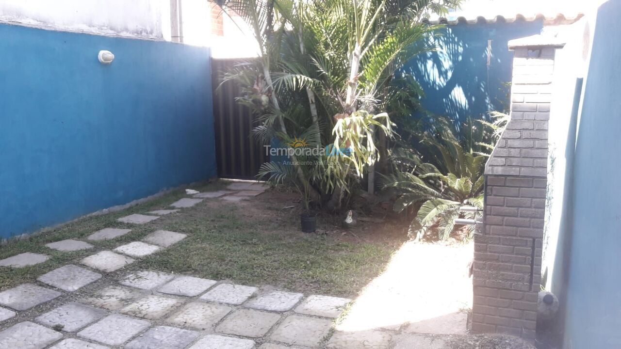 Casa para aluguel de temporada em Arraial do Cabo (Camboinhas)