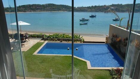 Beautiful House Foot in the Sand of Praia da Ferradura