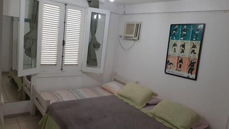 Linda casa em condomínio, em Manguinhos, com 4 quartos