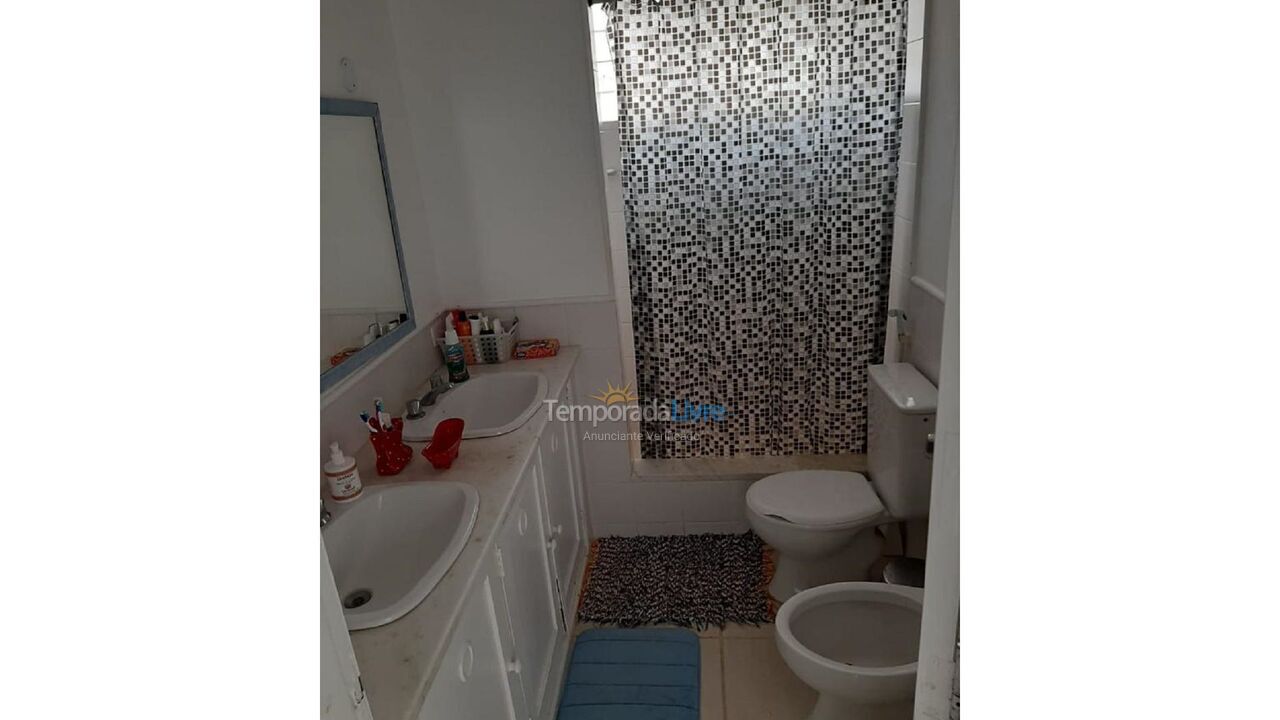 Casa para aluguel de temporada em Armação dos Búzios (Praia de Manguinhos)
