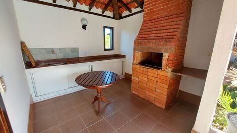 BEAUTIFUL HOUSE WITH POOL AND BARBECUE, FOOT IN THE SAND OF PRAIA RASA