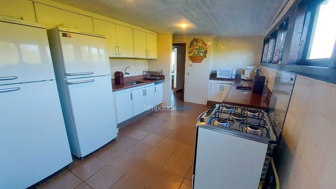 Casa para alquiler de vacaciones em Armação dos Búzios (Praia Rasa)