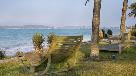 Beautiful house with seven suites, panoramic view of the beach