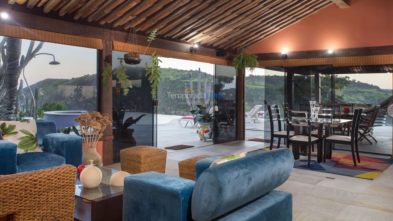 Casa para aluguel de temporada em Armação dos Búzios (Praia da Ferradura)