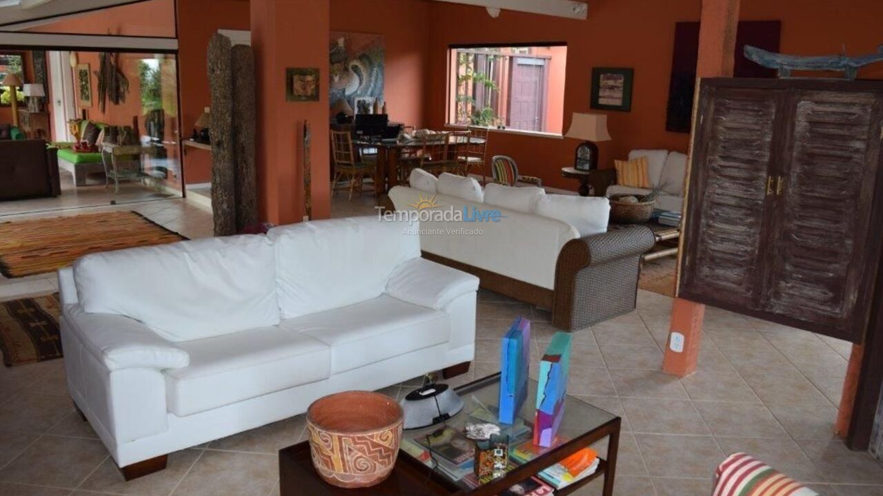 Casa para aluguel de temporada em Armação dos Búzios (Praia Rasa)