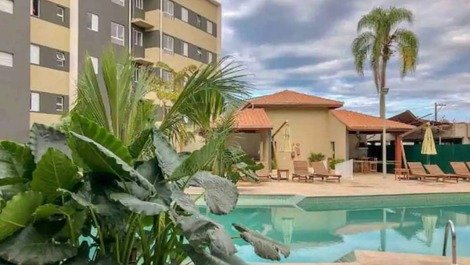 Apartamento de vacaciones, Piscinas, Barbacoa, Home Resort