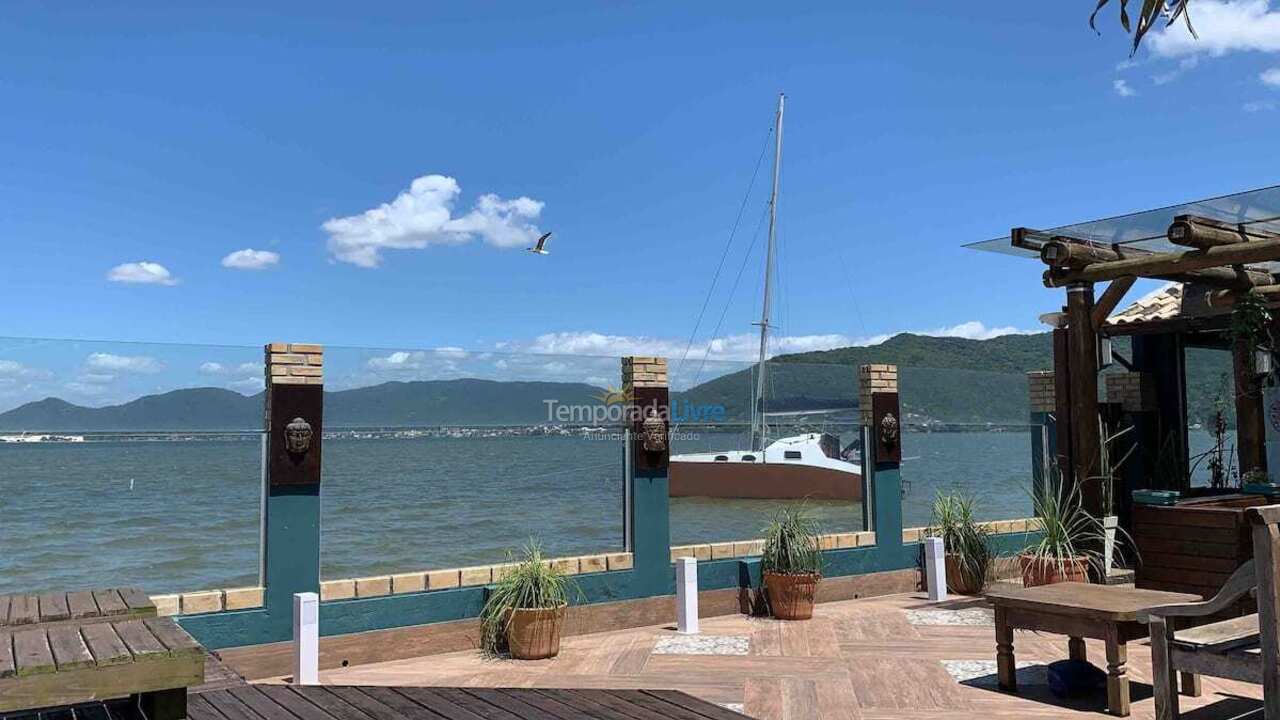 House for vacation rental in Florianópolis (Barra da Lagoa)