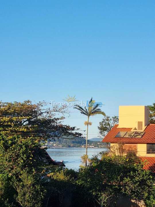 Casa para aluguel de temporada em Florianópolis (Barra da Lagoa)
