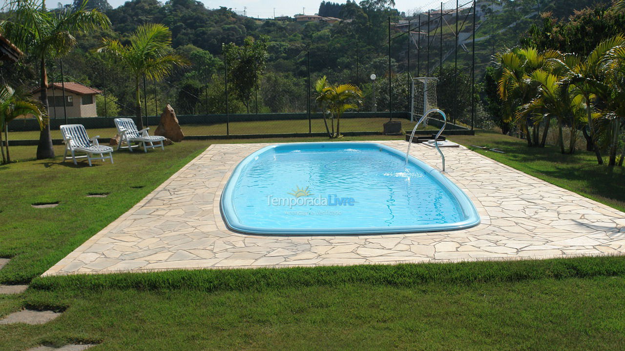 Chácara / sítio para aluguel de temporada em Mairinque (Condomínio Porta do Sol)