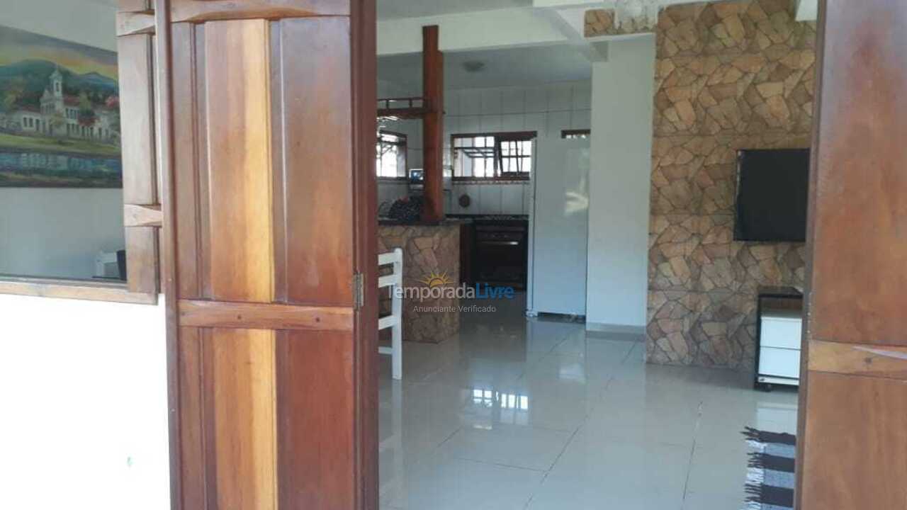 Casa para aluguel de temporada em Paraty (Ponte Branca)