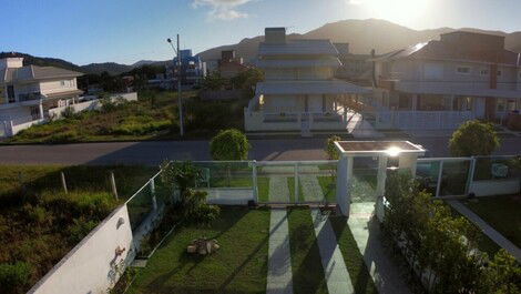 Casa aconchegante,confortável de alto padrão para locação em Palmas!