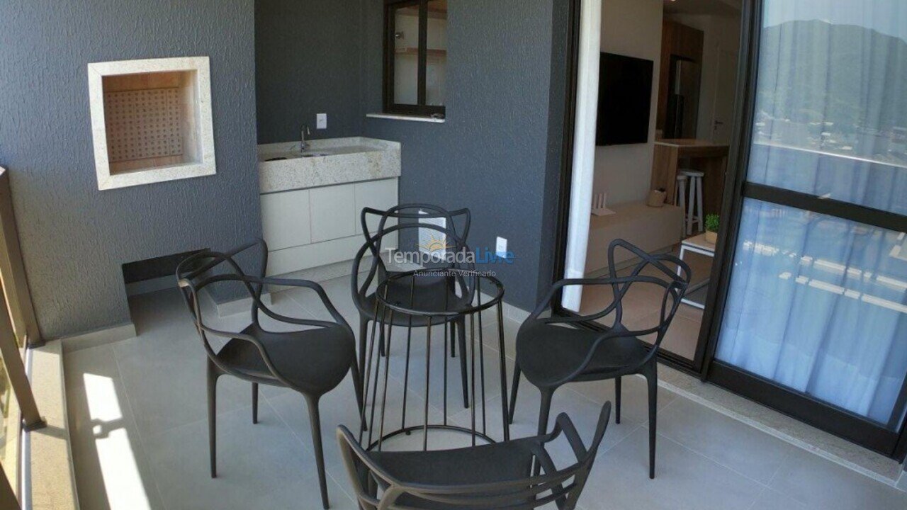 Apartment for vacation rental in Governador Celso Ramos (Palmas)