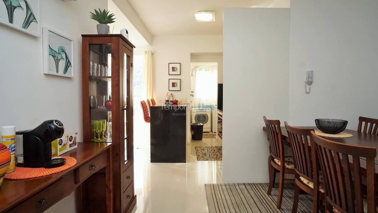 Apartamento para aluguel de temporada em Florianopolis (Praia dos Ingleses)