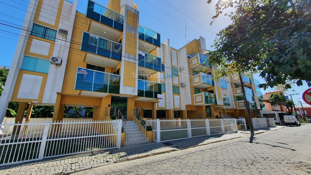 Apartamento para aluguel de temporada em Bombinhas (Praia de Bombinhas)