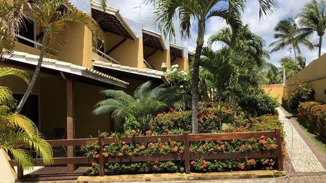HOUSE - SEASON IN GUARAJUBA
